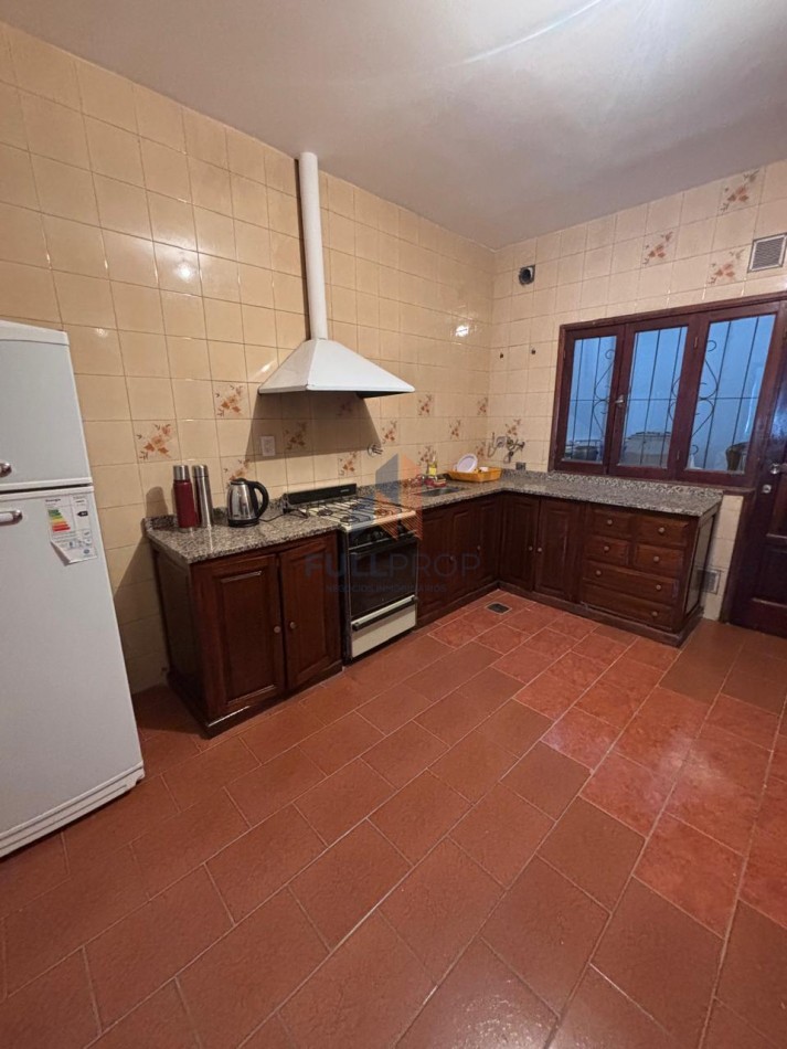 Propiedad con 3 Unidades Funcionales en Lerma 898.