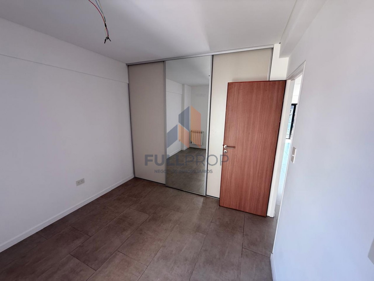 Departamento en venta - Dean Funes al 800, Excelente ubicacion
