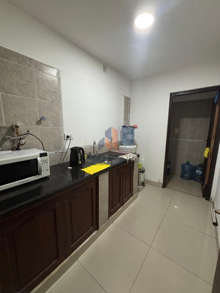 Local en alquiler en Dean Funes 800