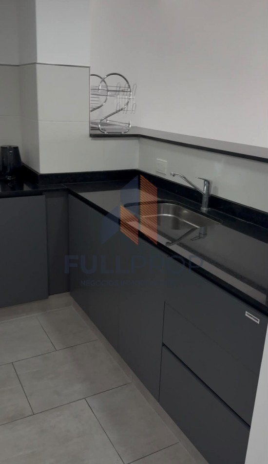 Departamentos en Alquiler - Dean Funes al 800, Excelente ubicacion