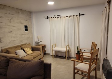 Casa en alquiler en B° MIRASOLES