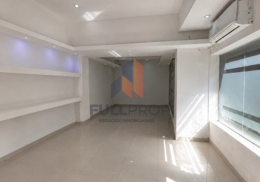 Local en alquiler en Dean Funes 800