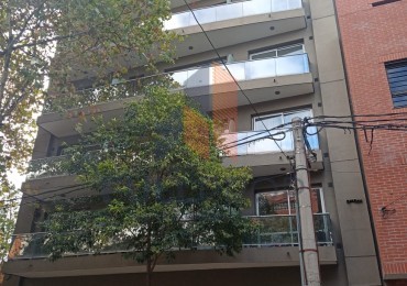 Amplios Departamentos en Alquiler 